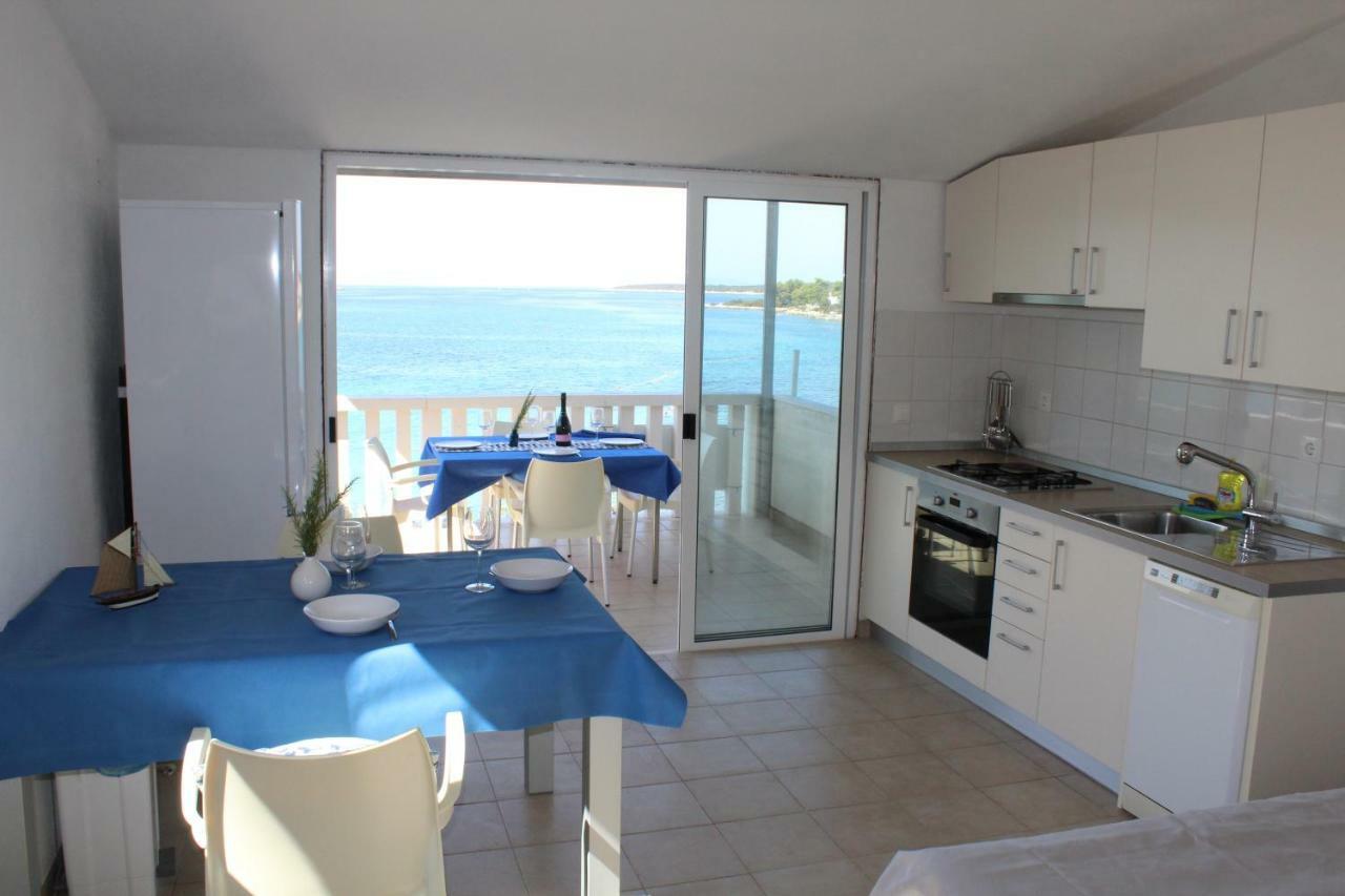 Apartments Andrea Vela Luka Kültér fotó